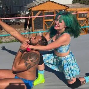 Morrigan Vs Mike Singles match