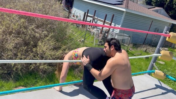 Butt Sniffing Match