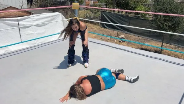 Kitty K gets 8 Piledrivers
