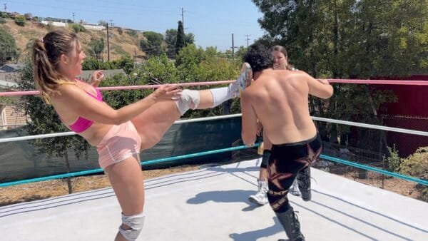 SFdomwRef14 Stinkface Domination with Ref