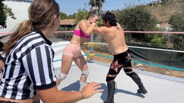 SFdomwRef3 Stinkface Domination with Ref